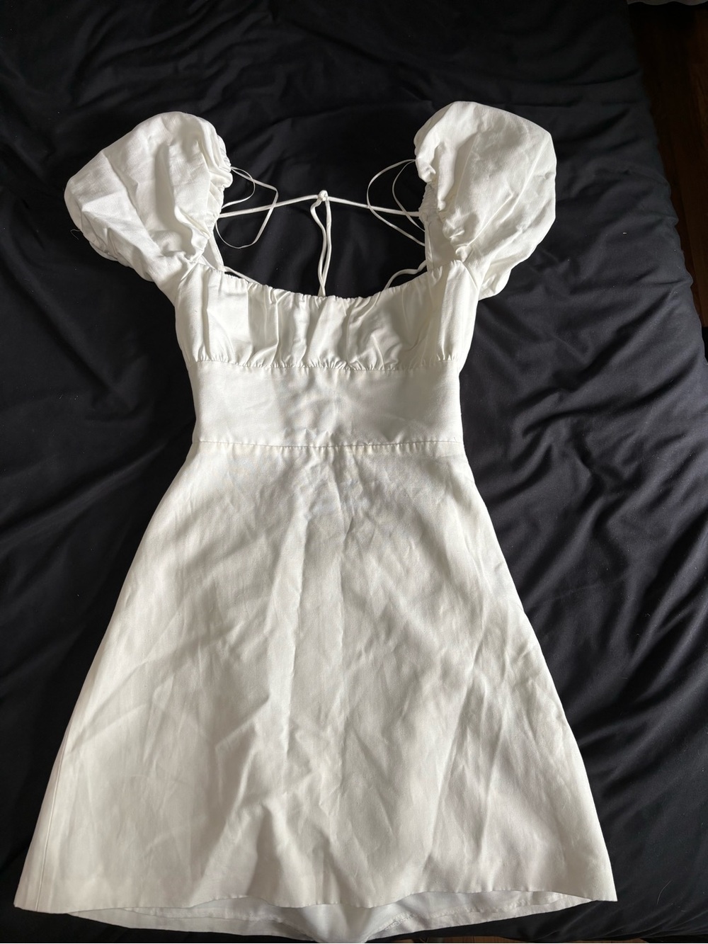 Zara White Puff-Sleeve Mini Dress
